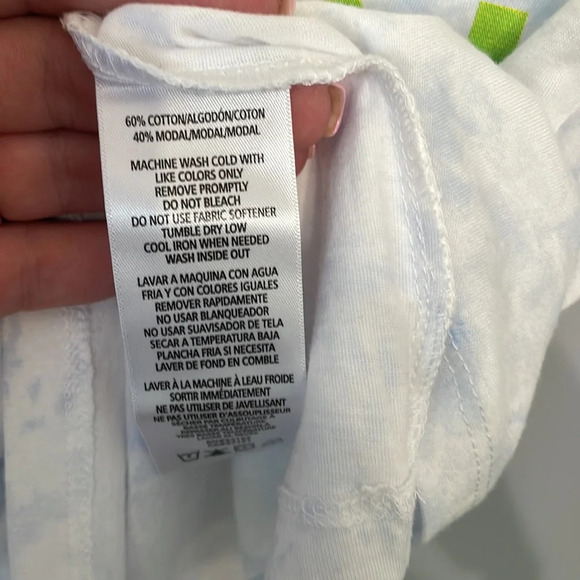 NWT Calvin Klein Jeans Logo T-Shirt white with multicolour lettering in size S - Picture 5 of 5